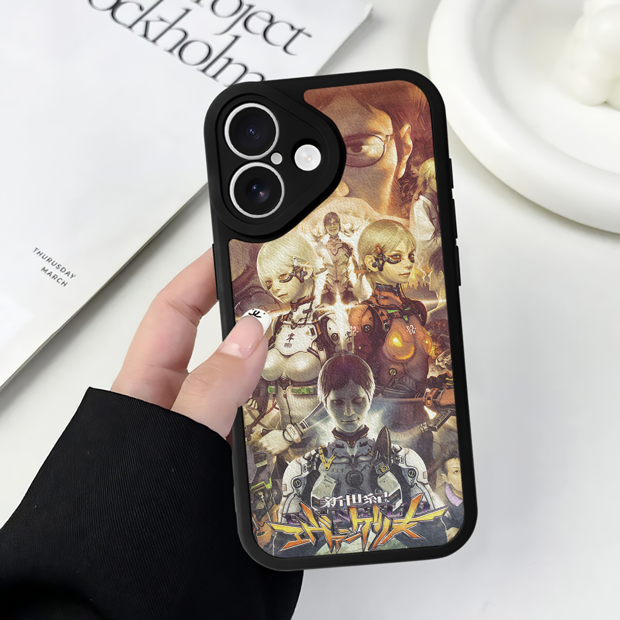 （画像用） EVA 新世紀エヴァンゲリオン 【iPhone 16シリーズ対応】シリコンスマホケース（レザー調） 材質：シリコン